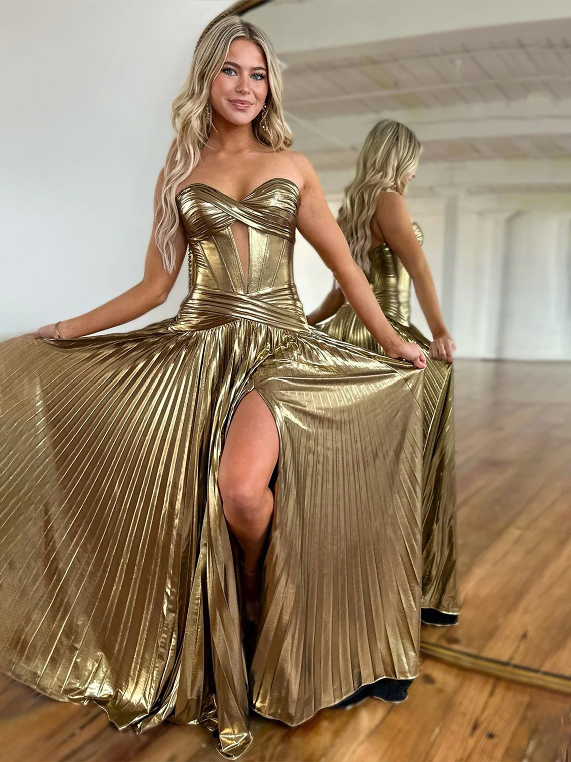  A-Line Sparkly Metallic Silver Sweetheart Long Prom Gown Pleats Slit