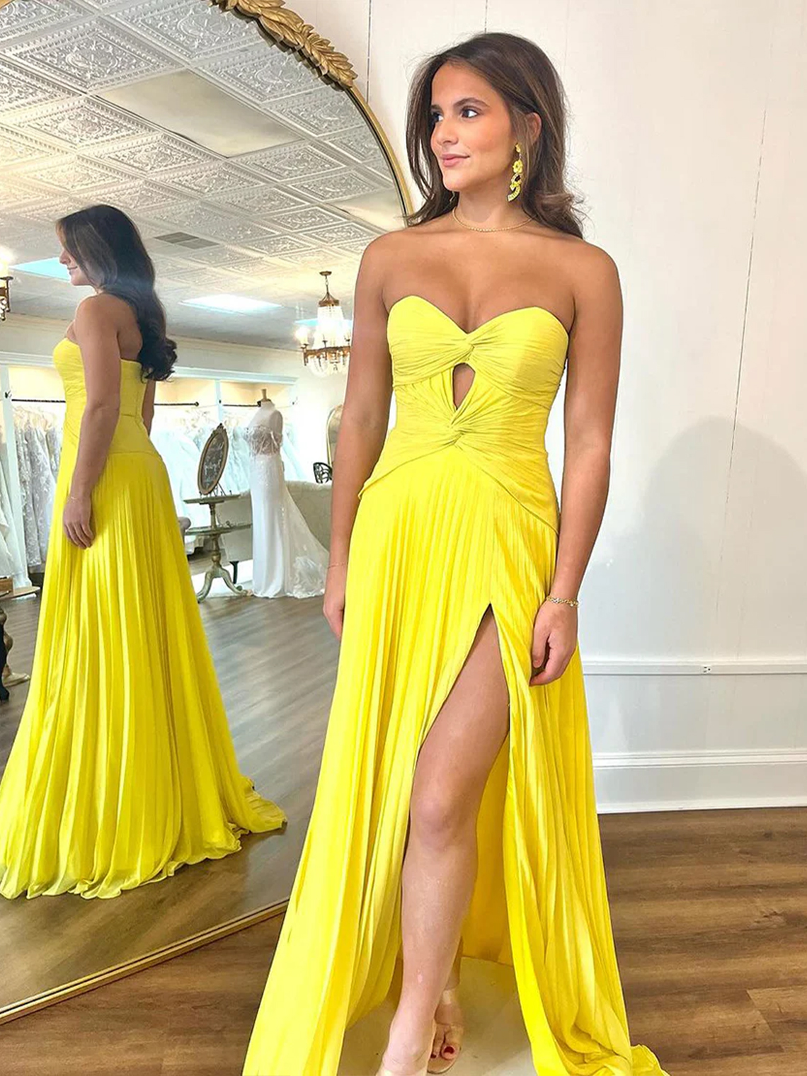 Sexy A Line Sweetheart Keyhole Pleated  With Slit Long Prom Dress