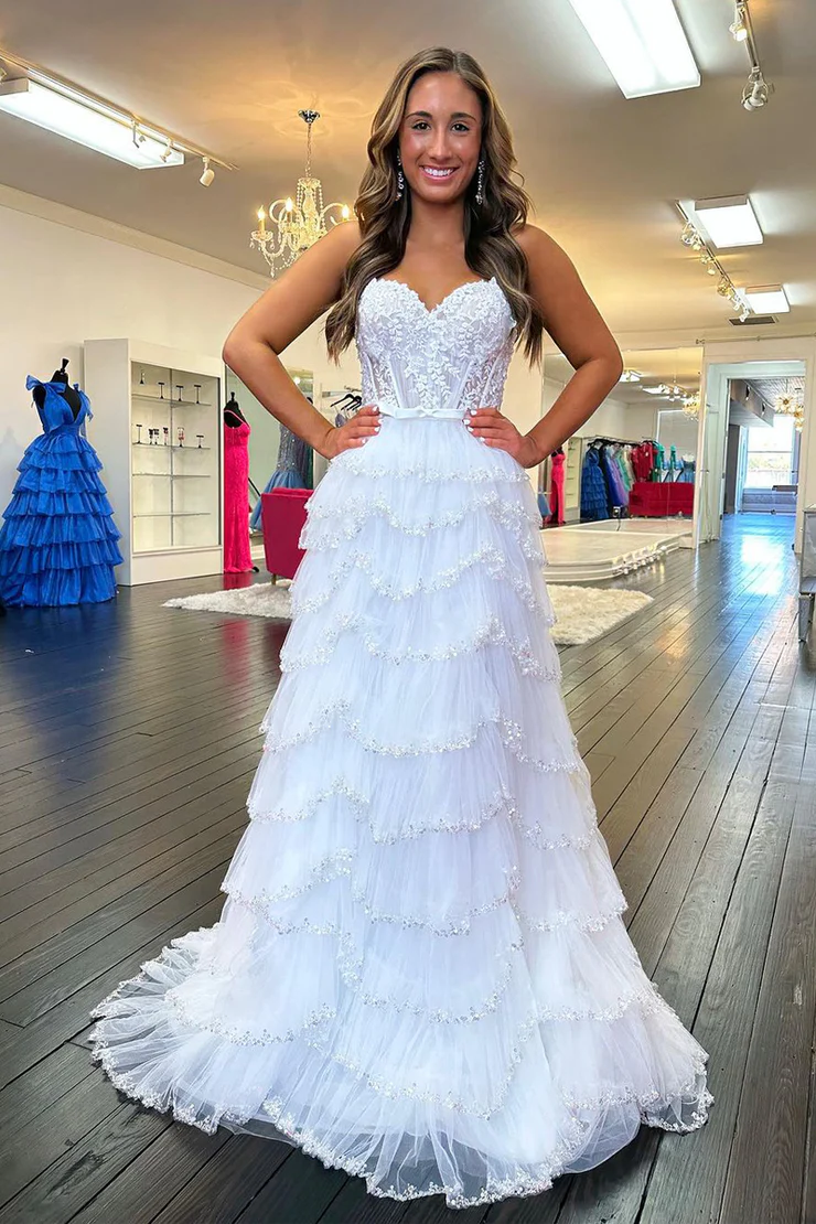 Tulle A-Line&Princess Lace Appliques Sweetheart Long Tiered Prom Dress Evening Dress
