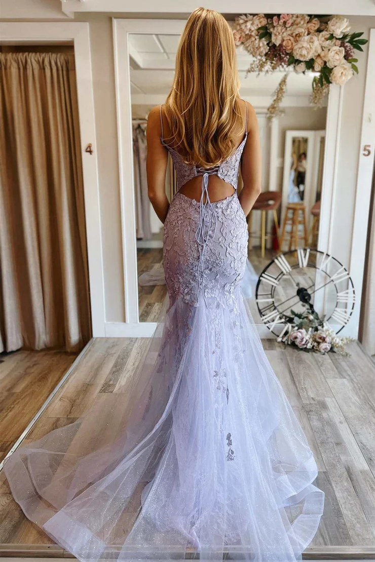 Tulle V-Neck Mermaid/Trumpet Lace Appliques Spaghetti Straps Sparkle Long Prom Dresses 