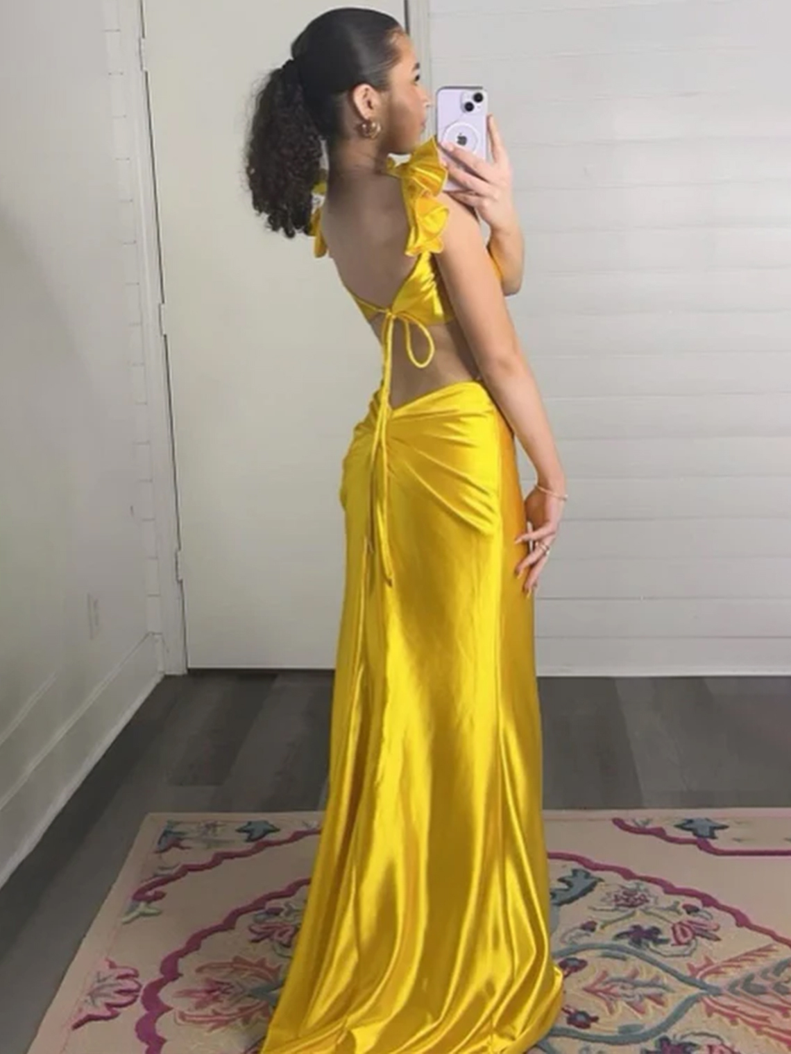 Mermaid/Trumpet Satin Flutter Sleeve Cutout Floor Length Evening Dress