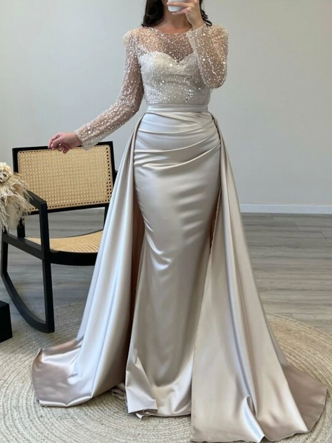 Mermaid Sequin Satin Long Sleeves with Pearls Long Evening Dress
