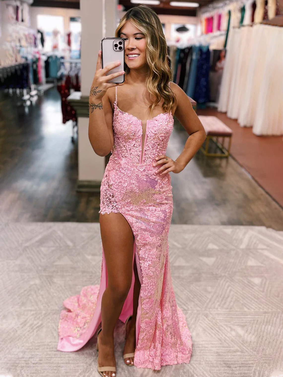 Mermaid Tulle Spaghetti Straps Appliques with Side Slit Prom Dress