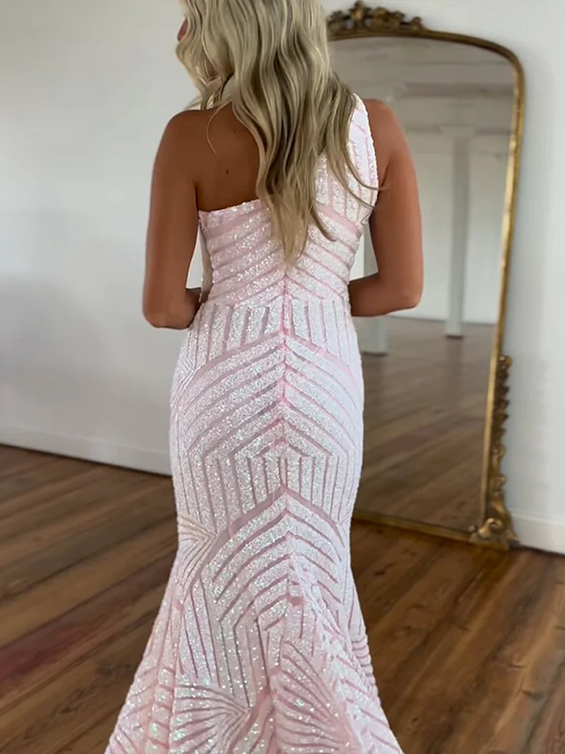 Sexy Mermaid Sequin One Shoulder Long Prom Dress