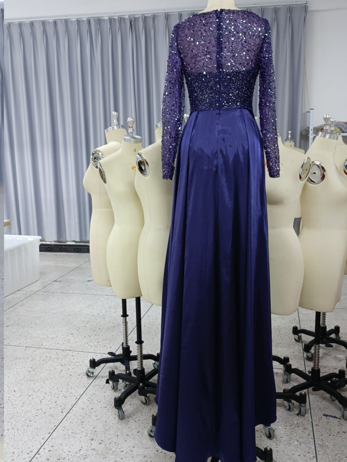 Mermaid Sequin Satin Long Sleeves with Pearls Long Evening Dress