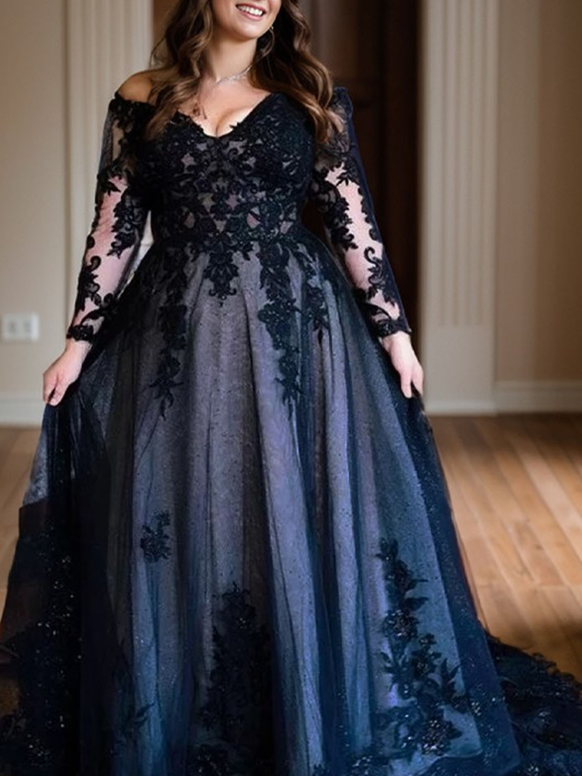 Ball Gown Tulle V Neck Chapel Train With Appliques Wedding Dresses