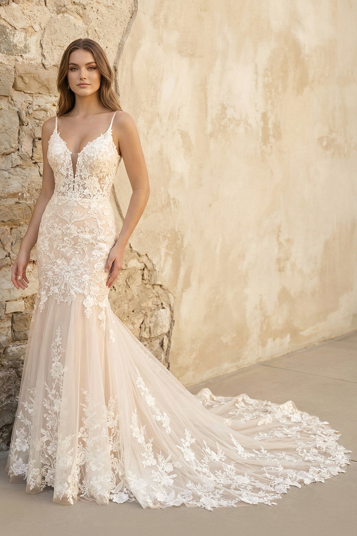 Off White Appliques Backless Mermaid Long Wedding Dresses