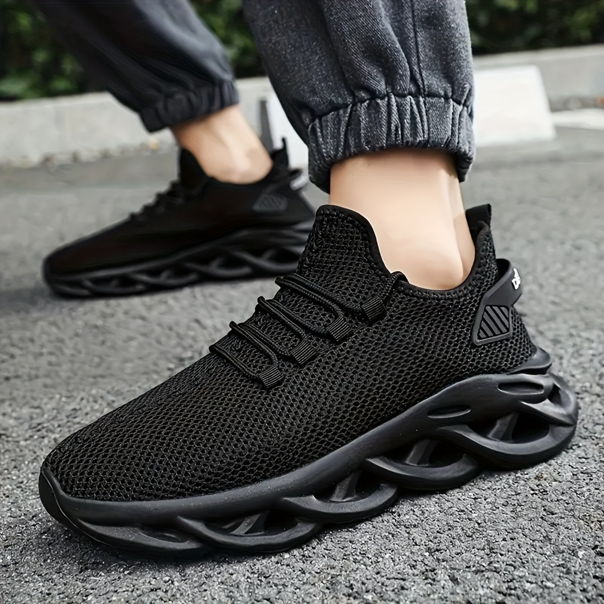 mens trendy solid colour blade type sneakers comfy non slip shock absorption lace up shoes for mens outdoor activities details 0