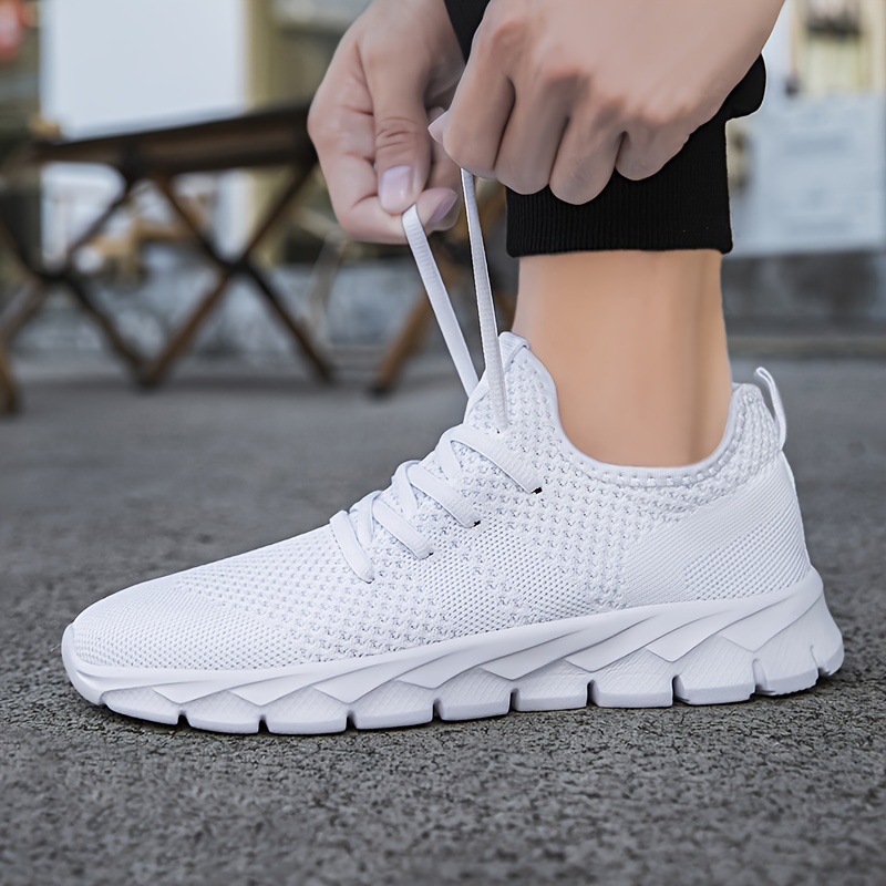 mens running shoes lightweight sneakers athletic shoes breathable lace ups details 1