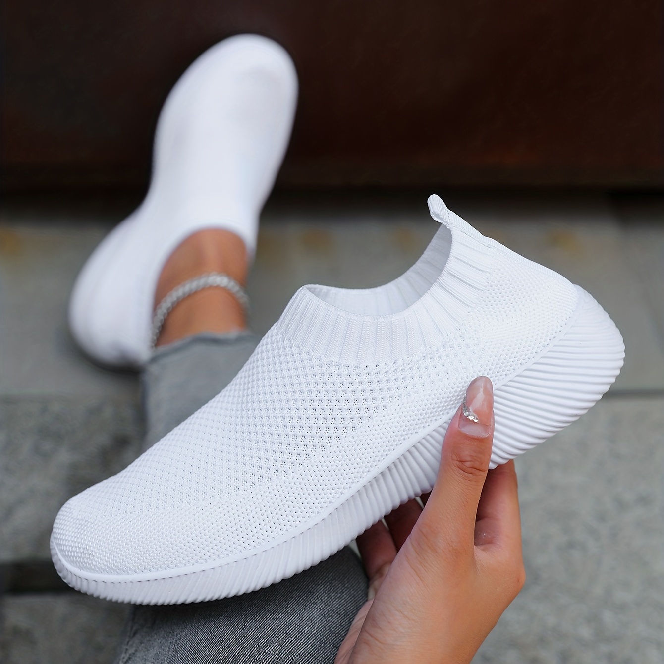 womens solid color flying woven sneakers casual breathable slip on outdoor shoes lightweight low top running shoes details 1
