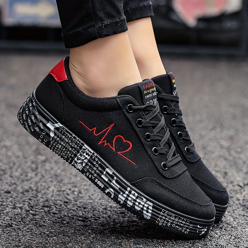 womens heart print casual sneakers lace up soft sole platform walking shoes low top valentines day skate shoes details 3