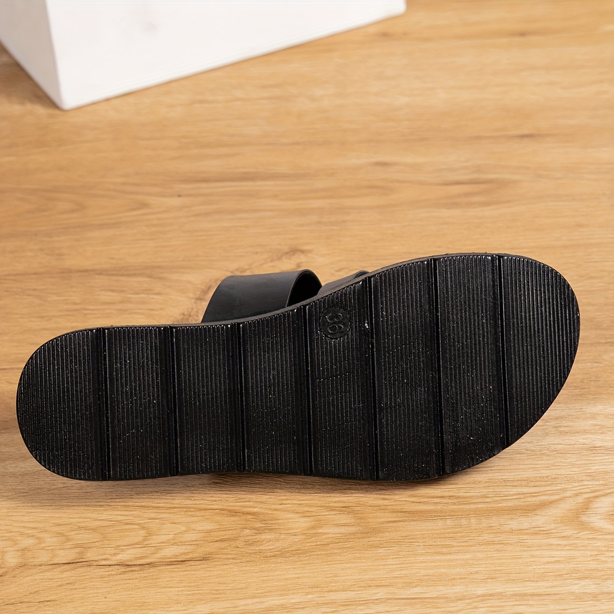 womens solid color slide sandals casual loop toe flat summer shoes lightweight beach shoes details 2