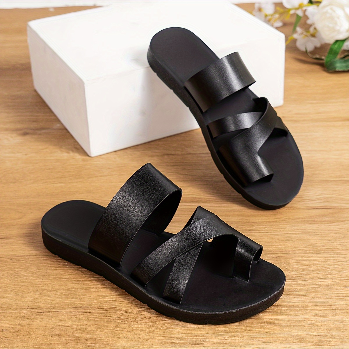 womens solid color slide sandals casual loop toe flat summer shoes lightweight beach shoes details 4