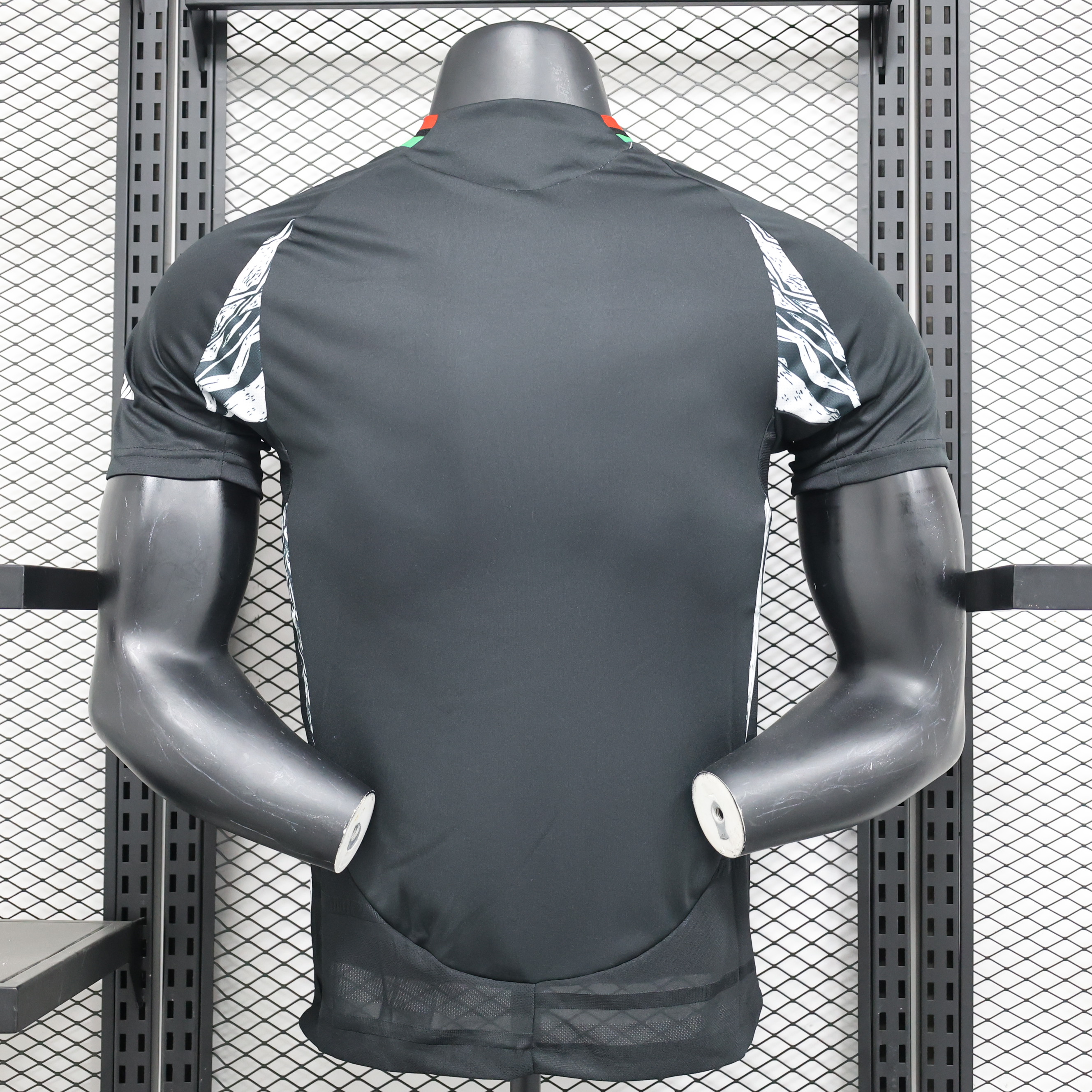  24-25 Arsenal Away Player version 