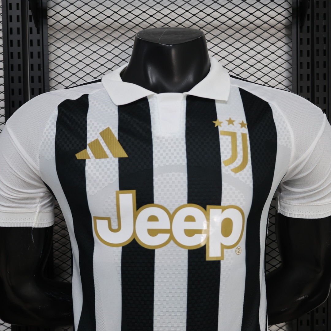 2026-27 Juventus Home Jersey