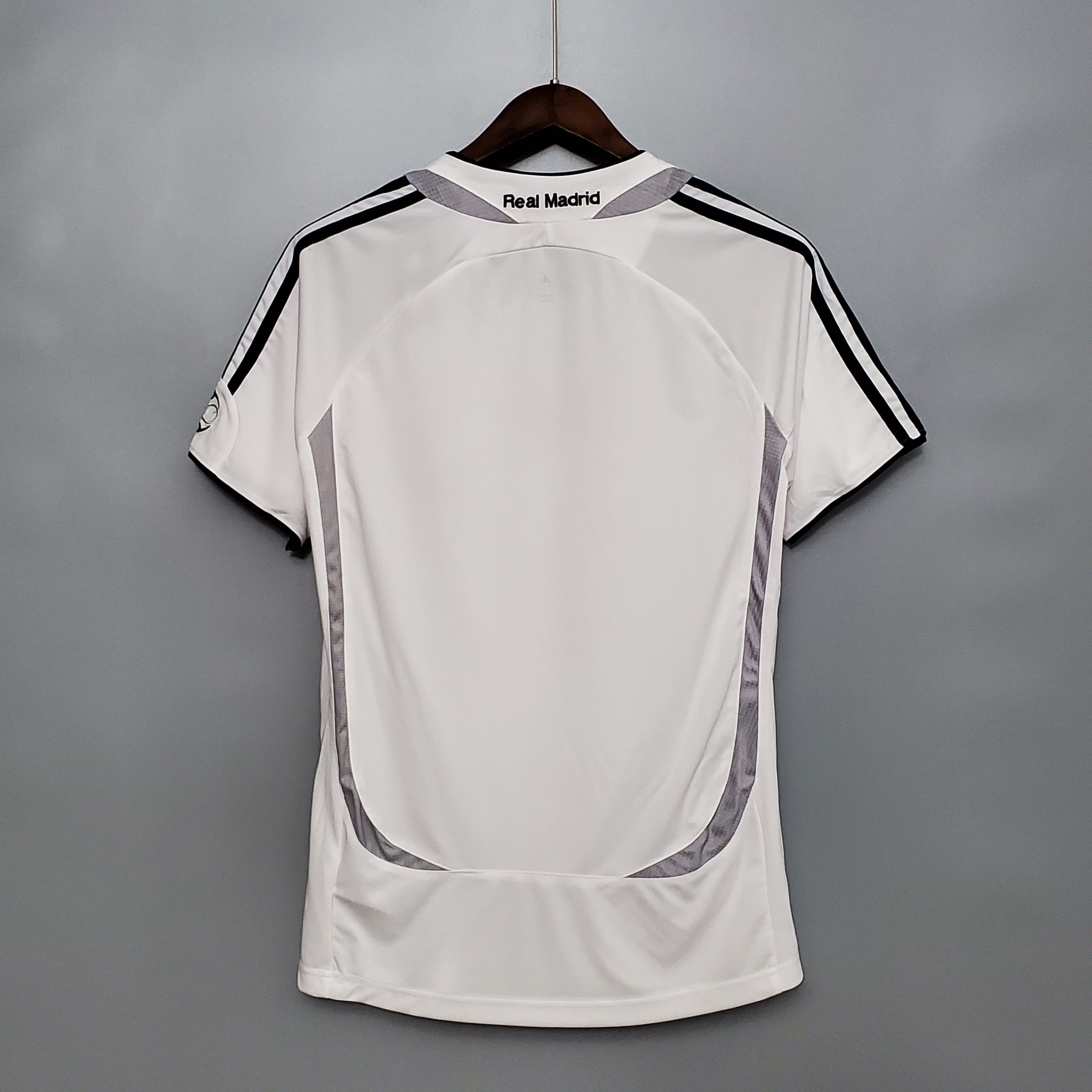 06/07 Real madrid home white Retro Jersey