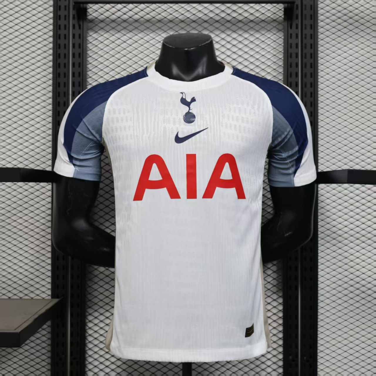 25-26 Tottenham Hotspur Home Jersey