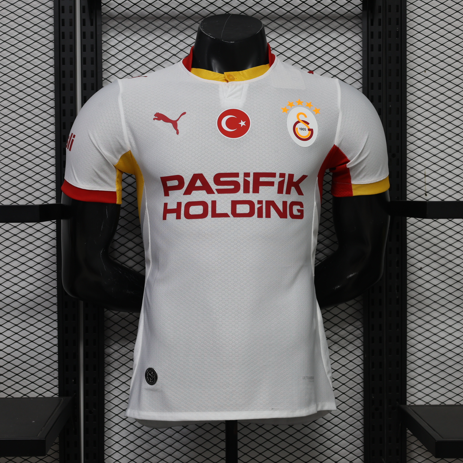 2026-27 Galatasaray Third Jersey