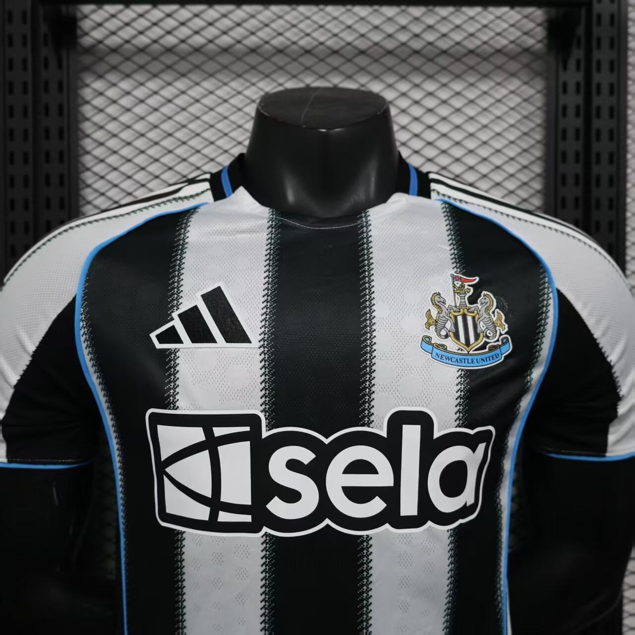 25-26 Newcastle Home Jersey