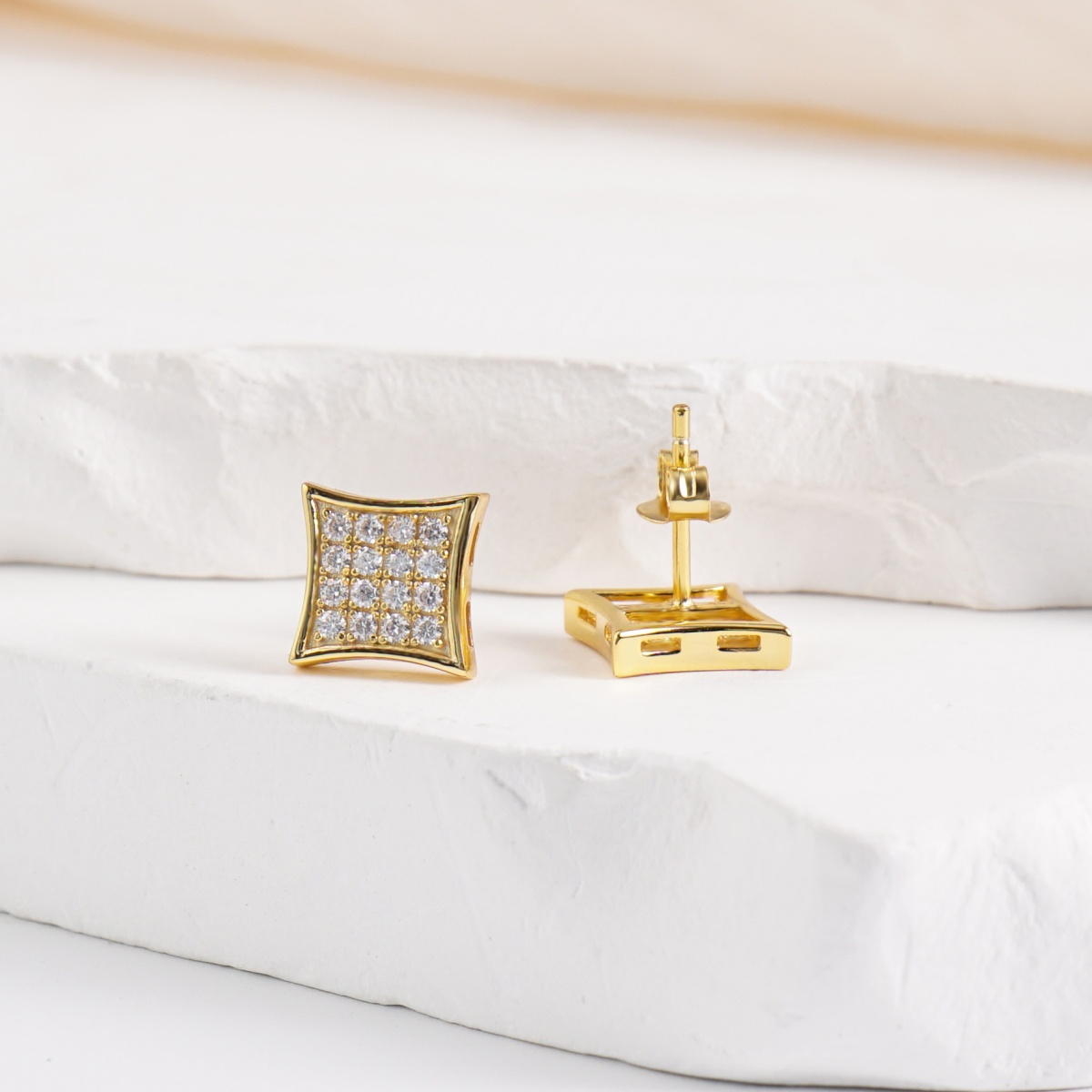 Delzzad Hip Hop Cubic Stud Earrings VVS Synthetic Moissanite S925 Stud Square Earrings Unisex Ear Piercing Jewelry Perfect Birthday Engagement Anniversary Mother’s Day Christmas Gift for Men Women Silver Earrings Golden Earrings Wedding Set