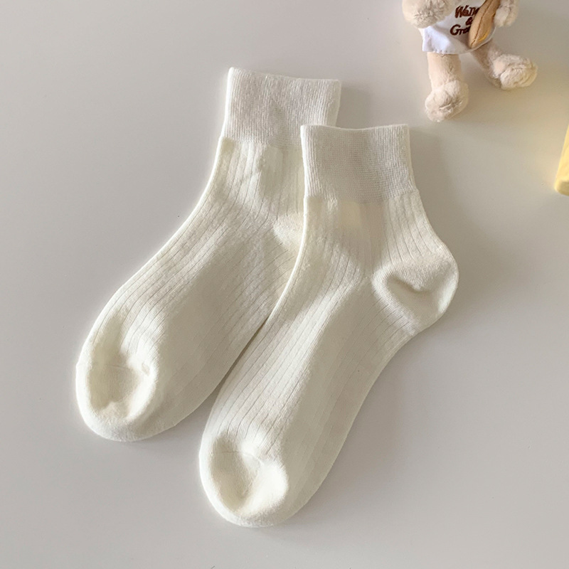 Cozy Cloud Socks: Softness You Can Wear