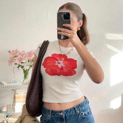 Hibiscus Print Cropped Crewneck Top
