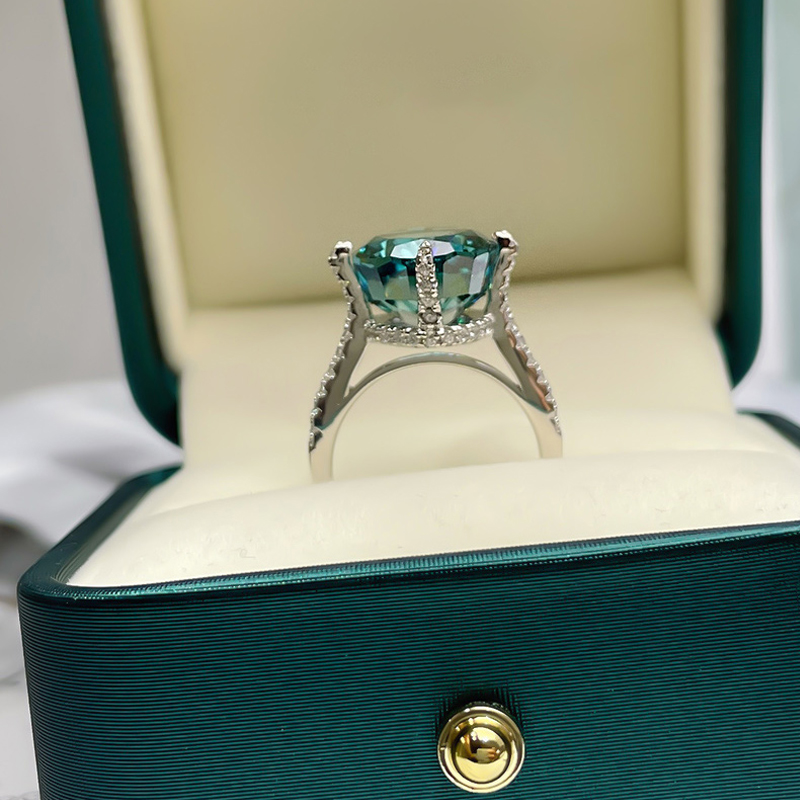 11Ct Green Oval Cut Pave Setting Ring-Sterling Silver-lornajewelry