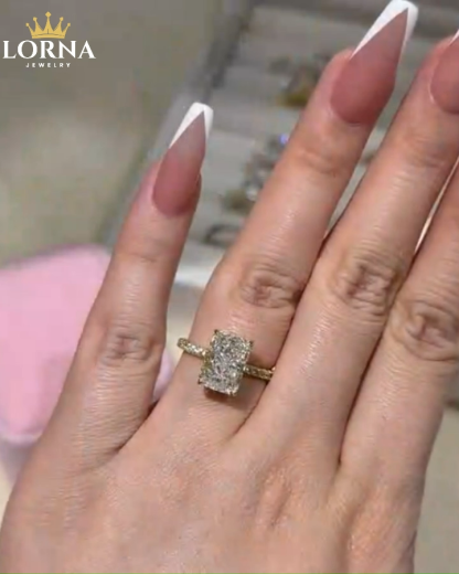 3.5Ct Elegant Radiant Cut Engagement Ring For Women In Sterling Silver