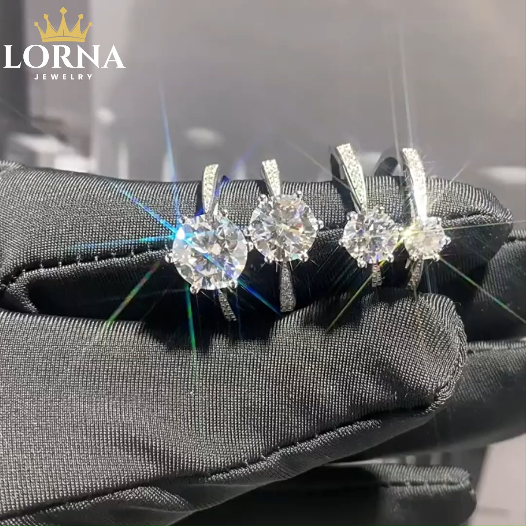 1Ct/2Ct/3Ct Moissanite Round Cut Six Prong Side Stones Promise Engagement Ring