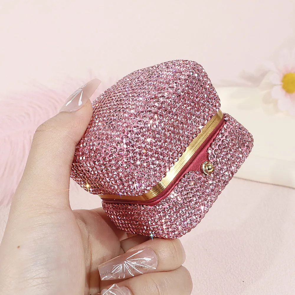 Lornajewelry Flip-top Velvet Diamond Ring Box