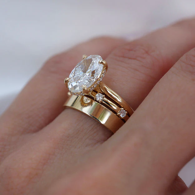 5Ct Oval Cut 3PCS with Plain Band and Distance Band Bridal Set Rings