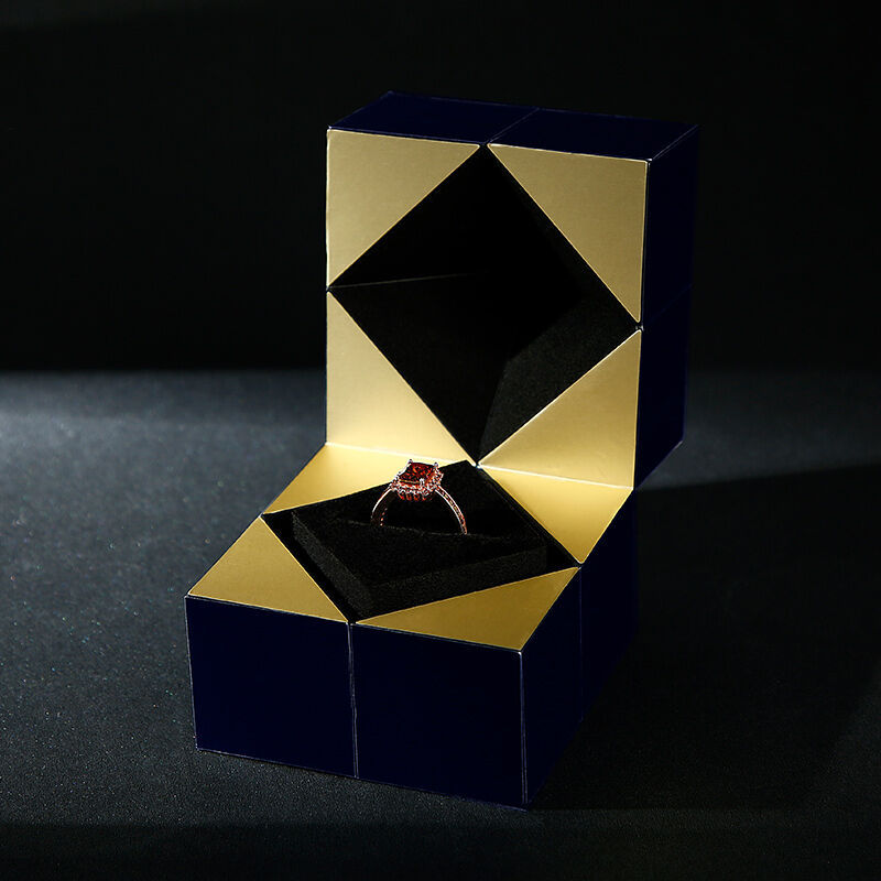 Lornajewelry Changeable Rubik's Cube Ring Box