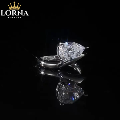 2.5Ct Pear Cut White Gemstone Modern Design Ring