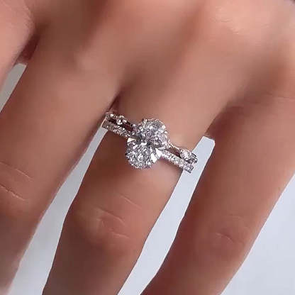 Attractive Crushed Ice Oval Cut Ring Set-Sterling Silver-lornajewelry