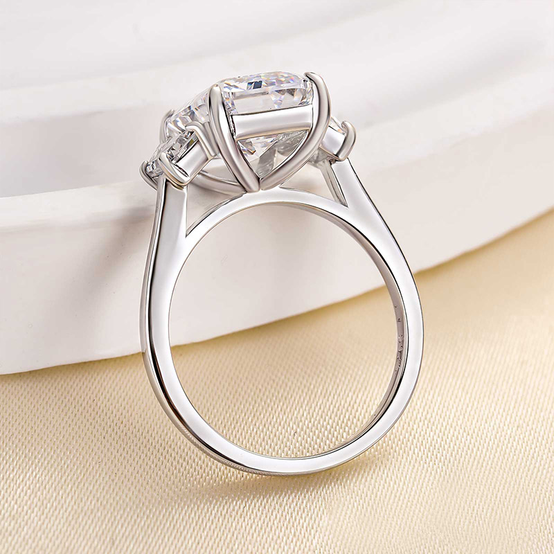 4.5Ct Luxury Three Stone Emerald Cut Engagement Ring-Sterling Silver-lornajewelry