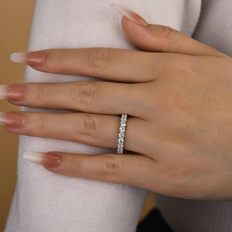 Classic Round Cut Women's Wedding Band In Sterling Silver-Sterling Silver-lornajewelry