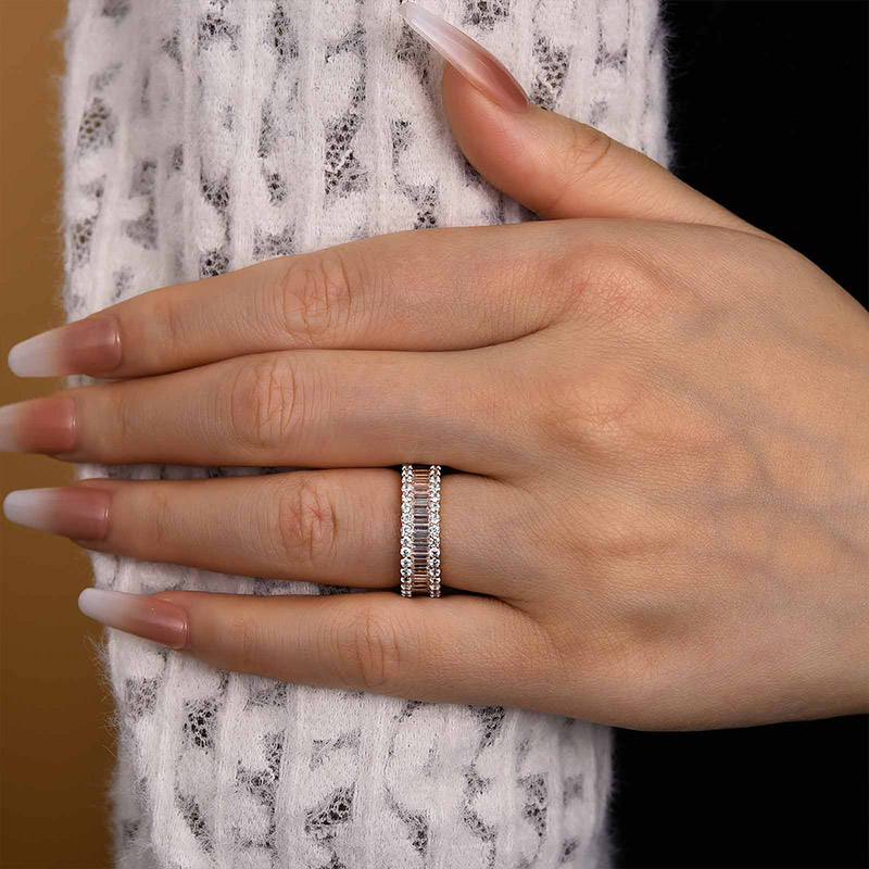 Stunning Emerald Cut Women's Wedding Band In Sterling Silver-Sterling Silver-lornajewelry