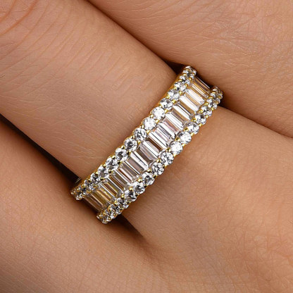 Stunning Emerald Cut Women's Wedding Band In Sterling Silver-Sterling Silver-lornajewelry