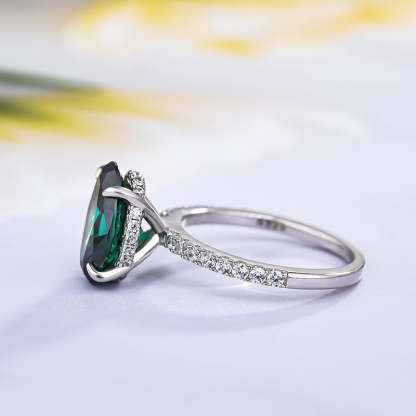 3.5Ct Classic Oval Cut Emerald Green  Engagement Ring-Sterling Silver-lornajewelry