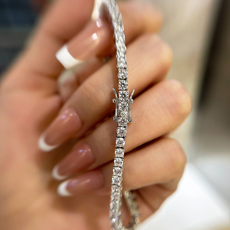 Romantic Simple White Round Cut Bracelet for Women In Sterling Silver-Sterling Silver-lornajewelry