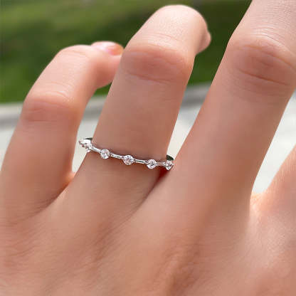 Fashion Design White Gold Round Cut Women's Wedding Band In Sterling Silver-Sterling Silver-lornajewelry