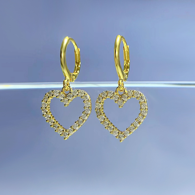 Lovely Heart Shaped Women's Stud Earrings In Sterling Silver-Sterling Silver-lornajewelry