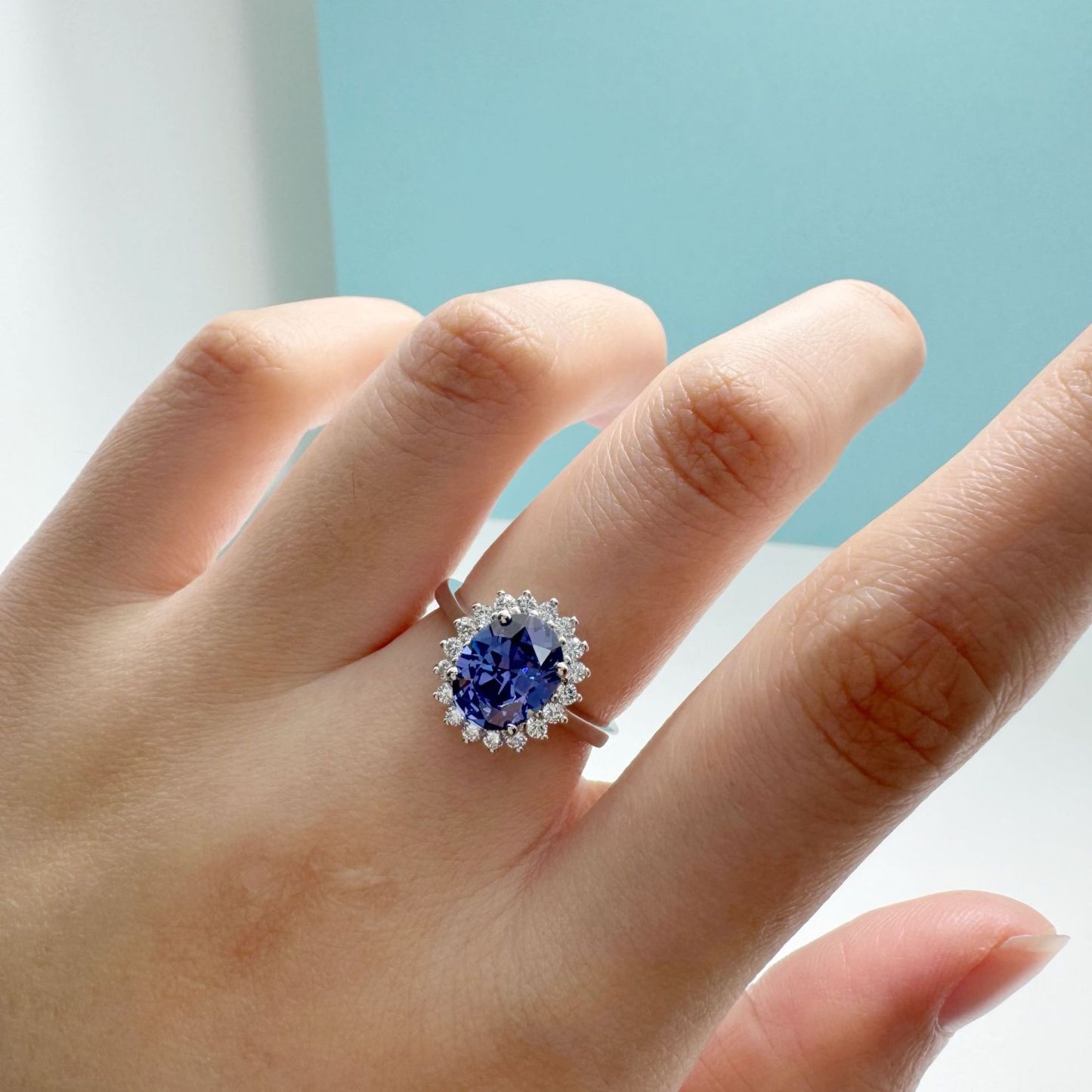 2Ct Luxurious Halo Oval Cut Blue Sapphire Engagement Ring In Sterling Silver