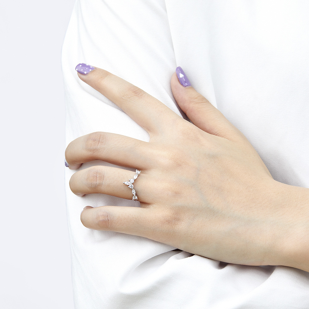 S925 Sterling Silver Crown Bridal Rings for Wedding V Design Ring Dazzling Marquise Wedding Band 