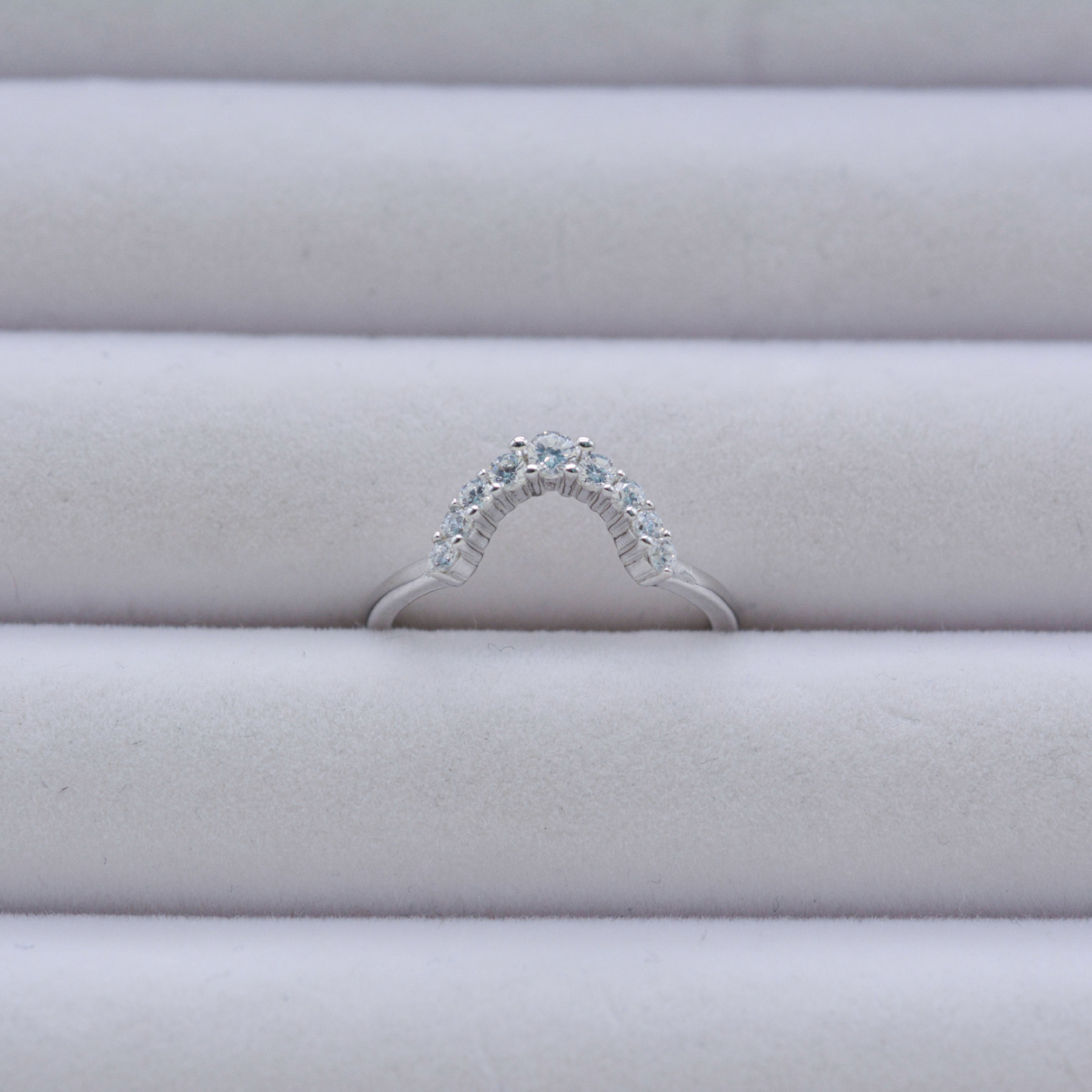 Niche Simple Light Luxury Trend Fashion Exquisite Wedding Band