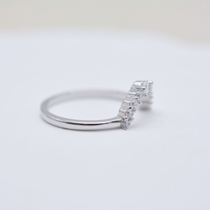 Niche Simple Light Luxury Trend Fashion Exquisite Wedding Band
