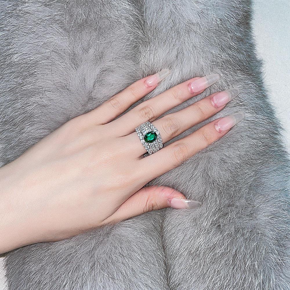 2Ct Luxury Oval Cut Green Wide-Band Design Engagement Ring