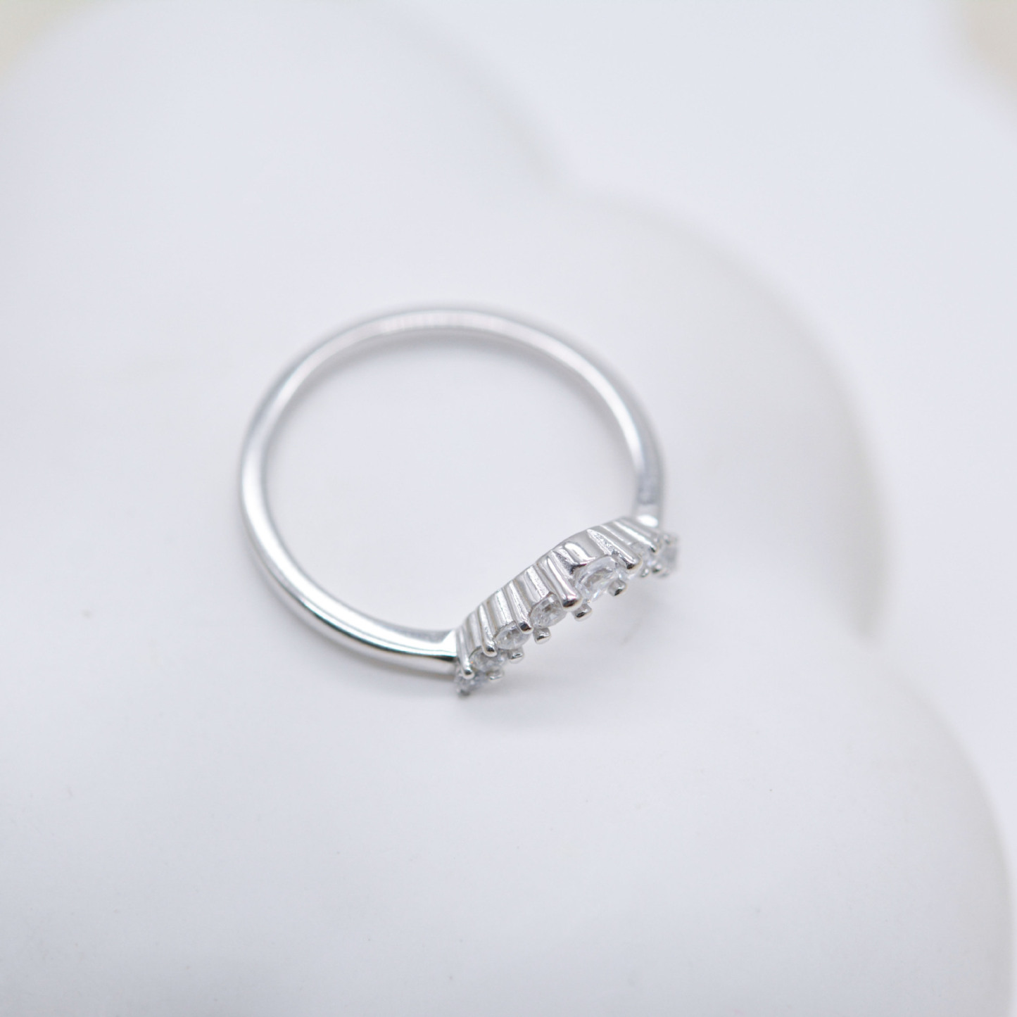 Niche Simple Light Luxury Trend Fashion Exquisite Wedding Band