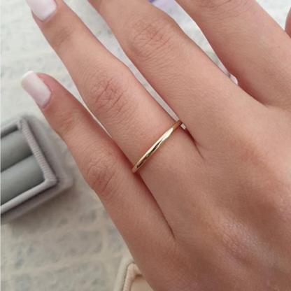 Simple Wedding Band For Women In Sterling Silver-Sterling Silver-lornajewelry