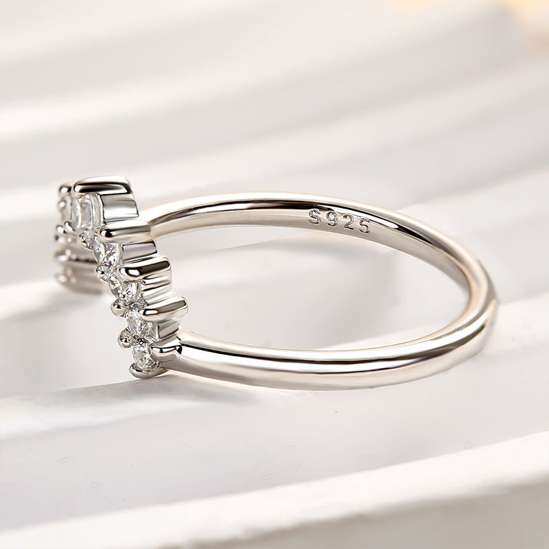 Unique Round Cut Women's Wedding Band-Sterling Silver-lornajewelry